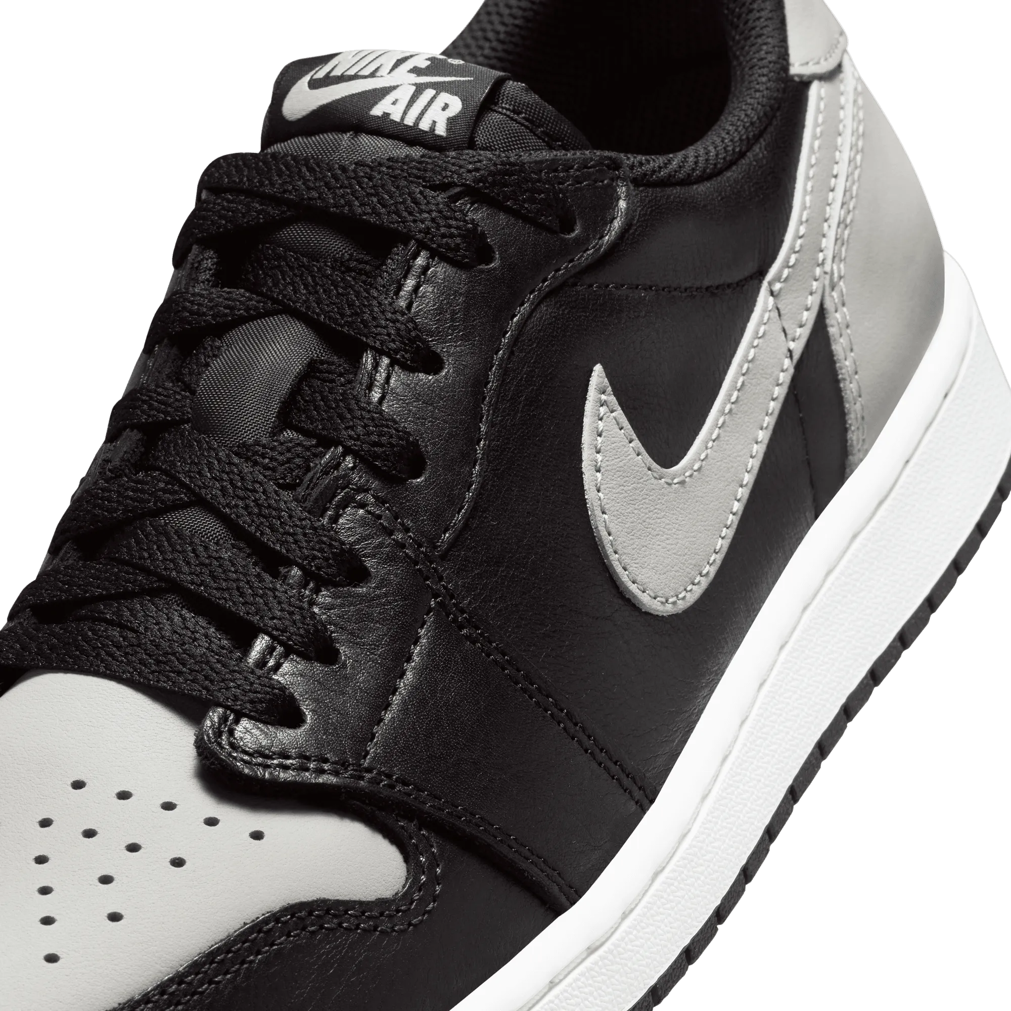 AIR JORDAN 1 RETRO LOW OG
