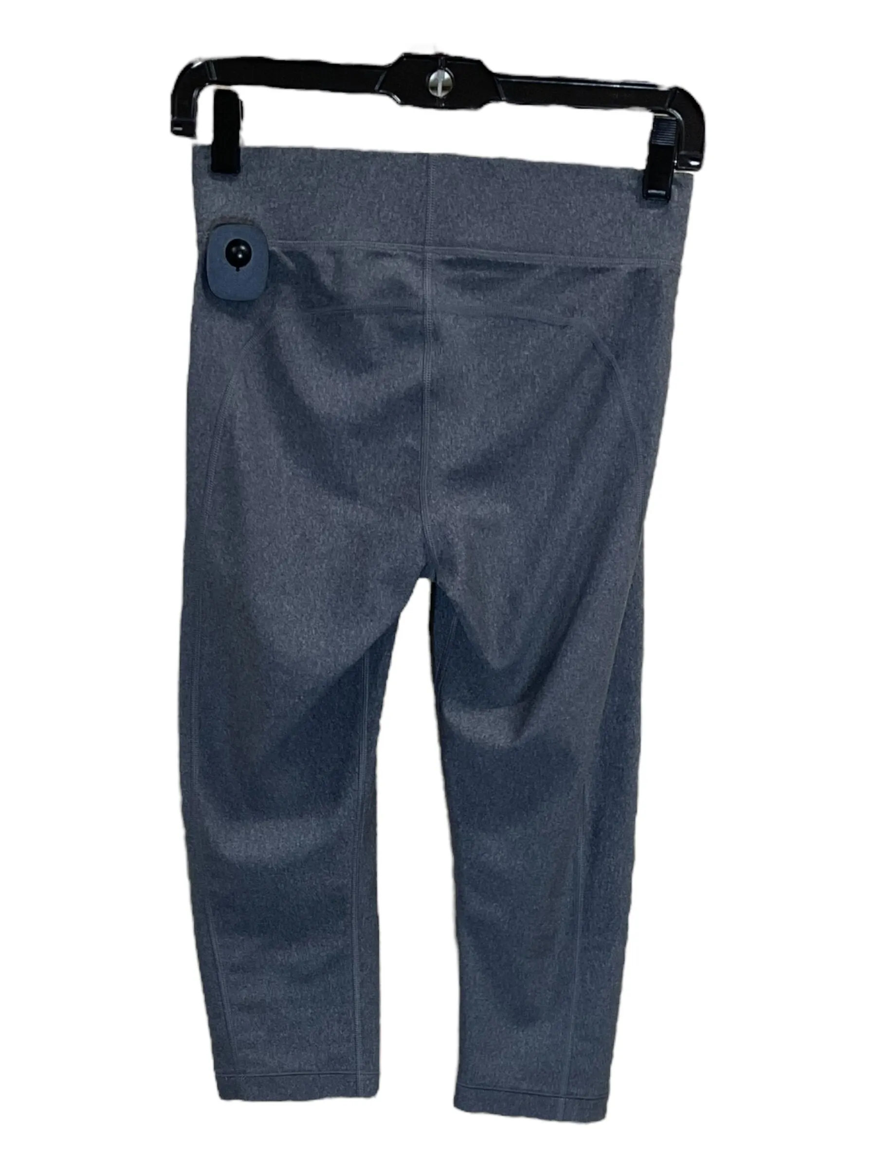 Athletic Leggings Capris By Under Armour  Size: M