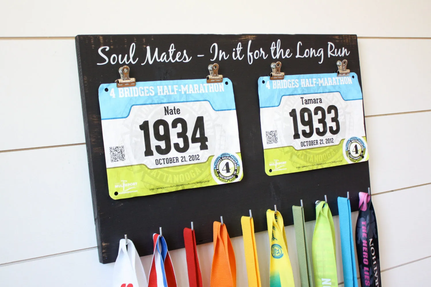 Couple Running Race Bib and Medal Holder - Soul Mates - In it for the Long Run