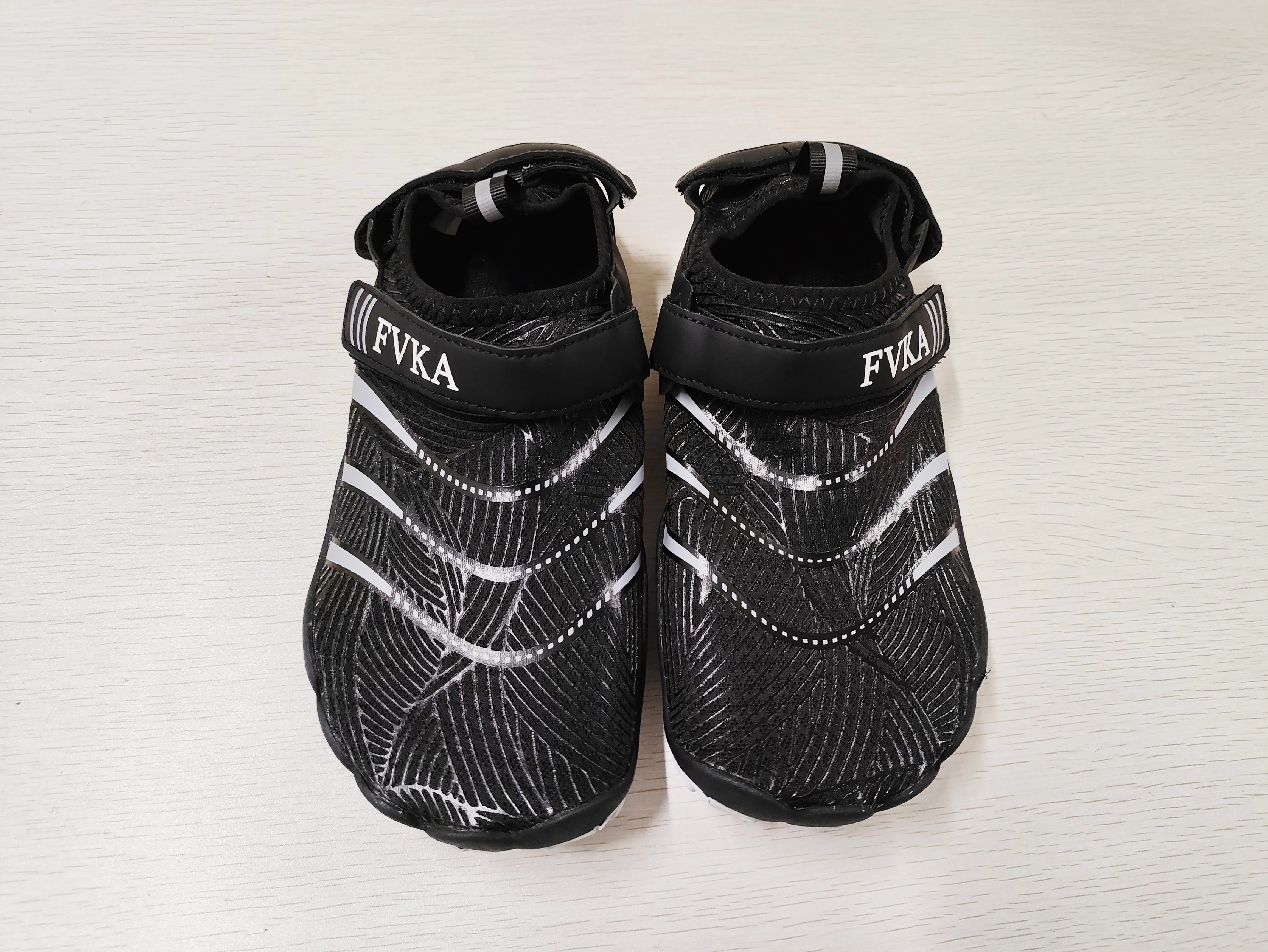 FVKA Water Shoes for Mens Boys Beach Sports Swim
