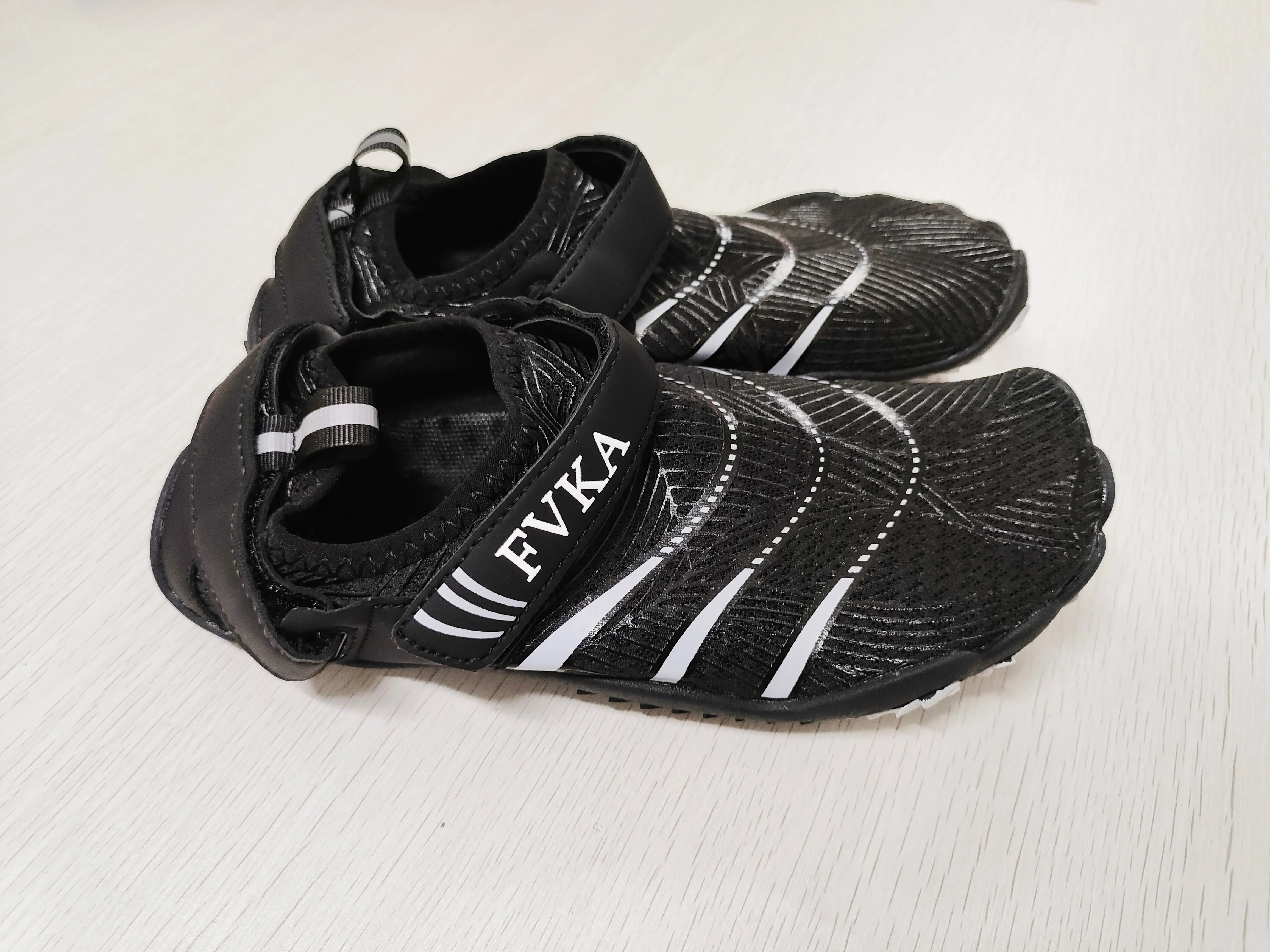 FVKA Water Shoes for Mens Boys Beach Sports Swim