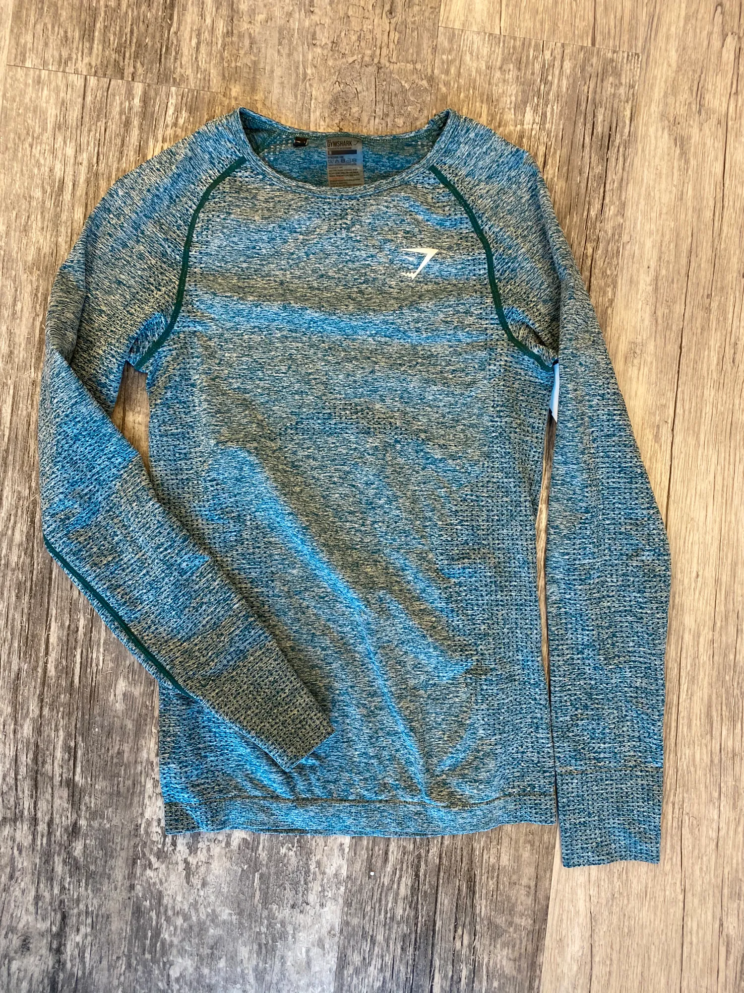 Gym Shark Athletic Top Size Medium