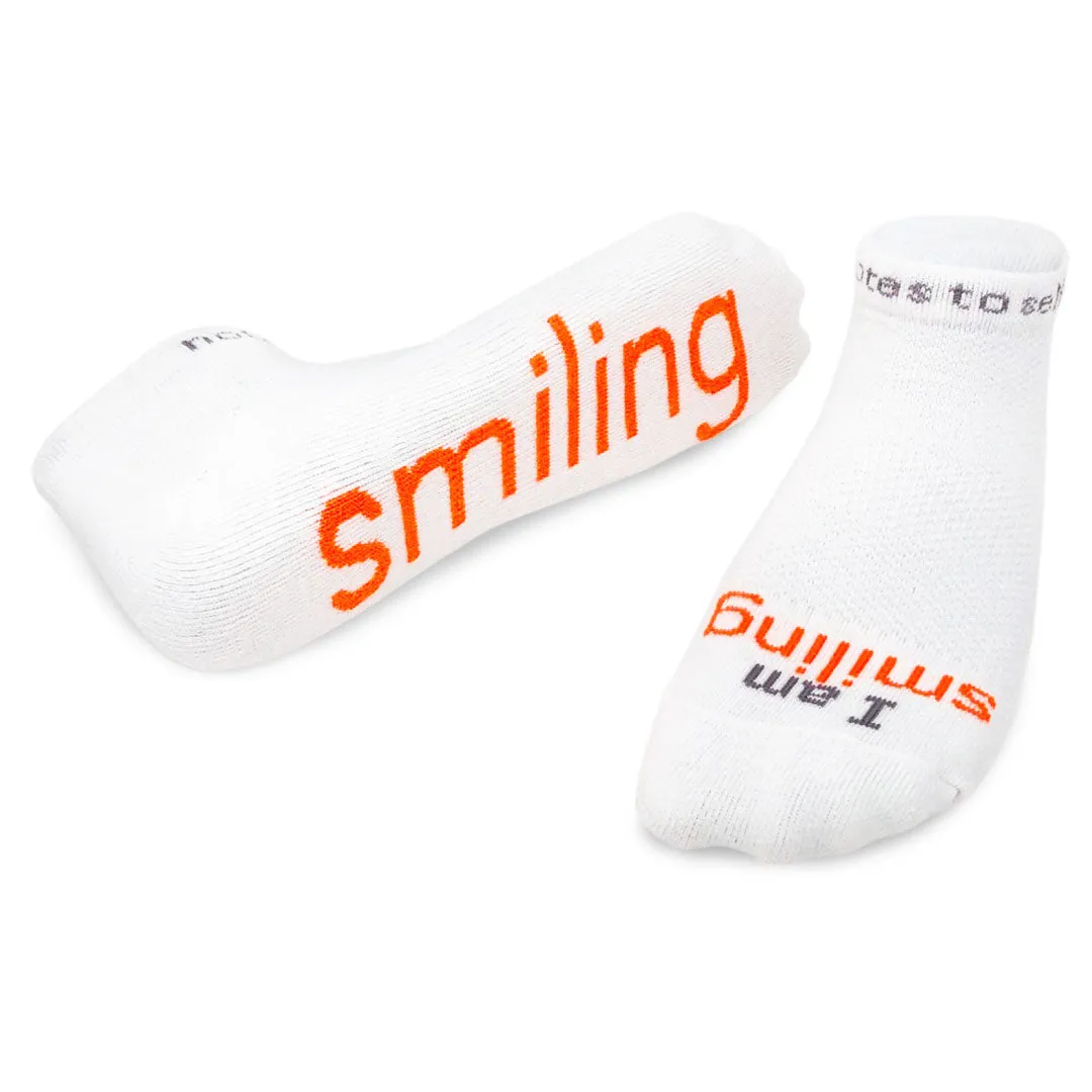 I am smiling® white low-cut socks