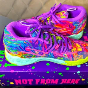 Lamelo Ball’s Basketball Shoes for Kids MB.03 Be You JR