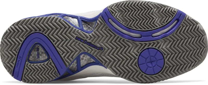 New Balance Women's 806 Tennis Shoes in White