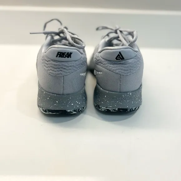 Nike 2023 Zoom Freak 4 'Etched in Stone' Basketball 🏀 Shoes 4.5Y