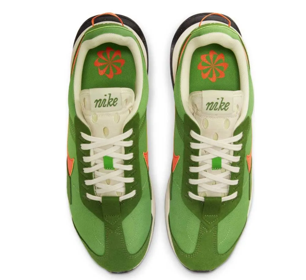 NIKE AIR MAX PRE-DAY LX