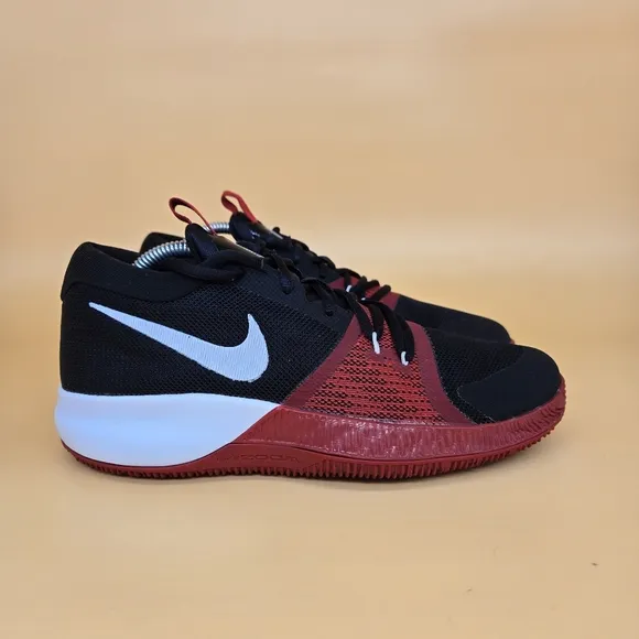 Nike Zoom Assersion Basketball Shoes Size 7 Youth