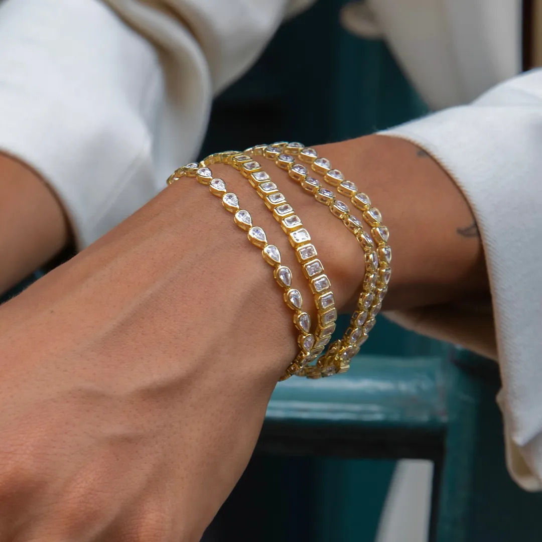 Pear Bezel-Set Tennis Bracelet