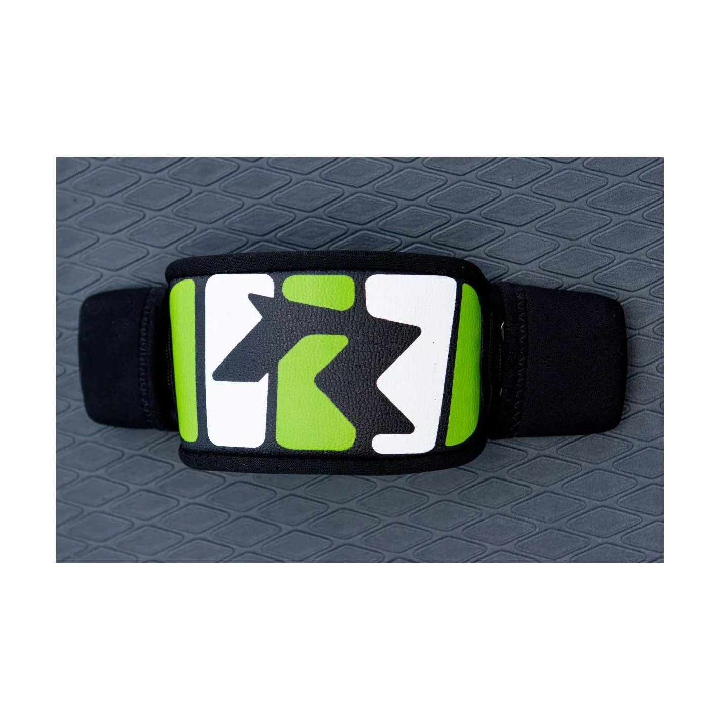 REPTILE SPORTS - I_UFO INFLATABLE WING FOILING BOARDS