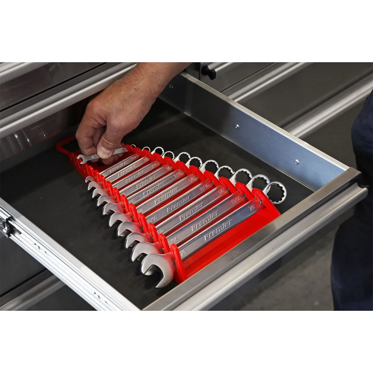 Sealey Premier 15 Capacity Reverse Spanner Rack Non Marking Wall Mounted Storage