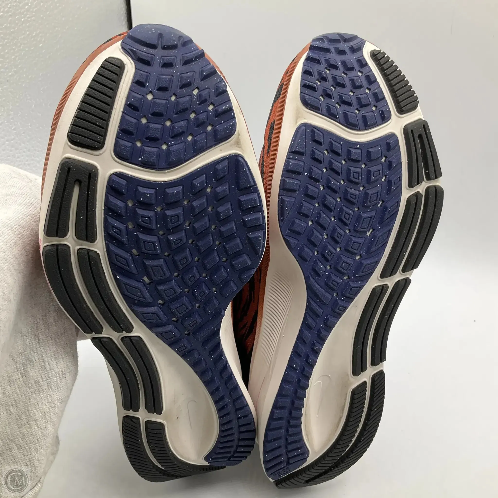 Shoes Athletic By Nike In Multi-colored, Size: 7