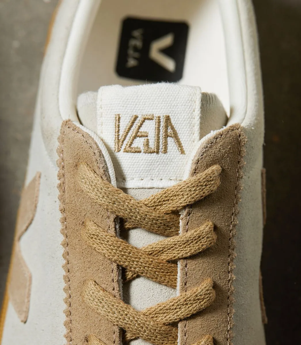 Volley Suede (M) | Natural Sahara