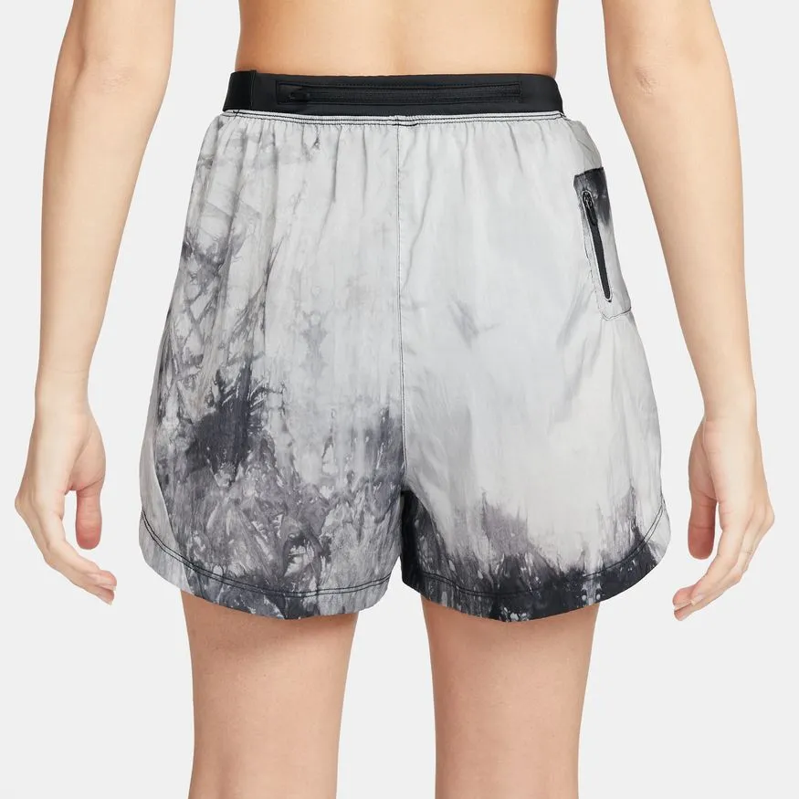 Women's Nike Dri-Fit Trail Repel Short 3in